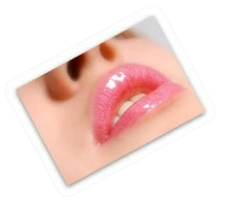 Brillo labial mágico pH aplicado en labios